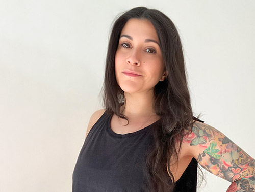 Yogalehrerin Rhina im Yogaloft Vienna
